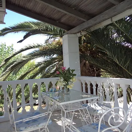 Renesis * Lithakia (Zakynthos)